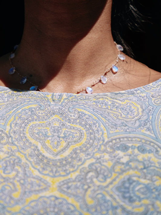 Collier gouttes pierre de lune