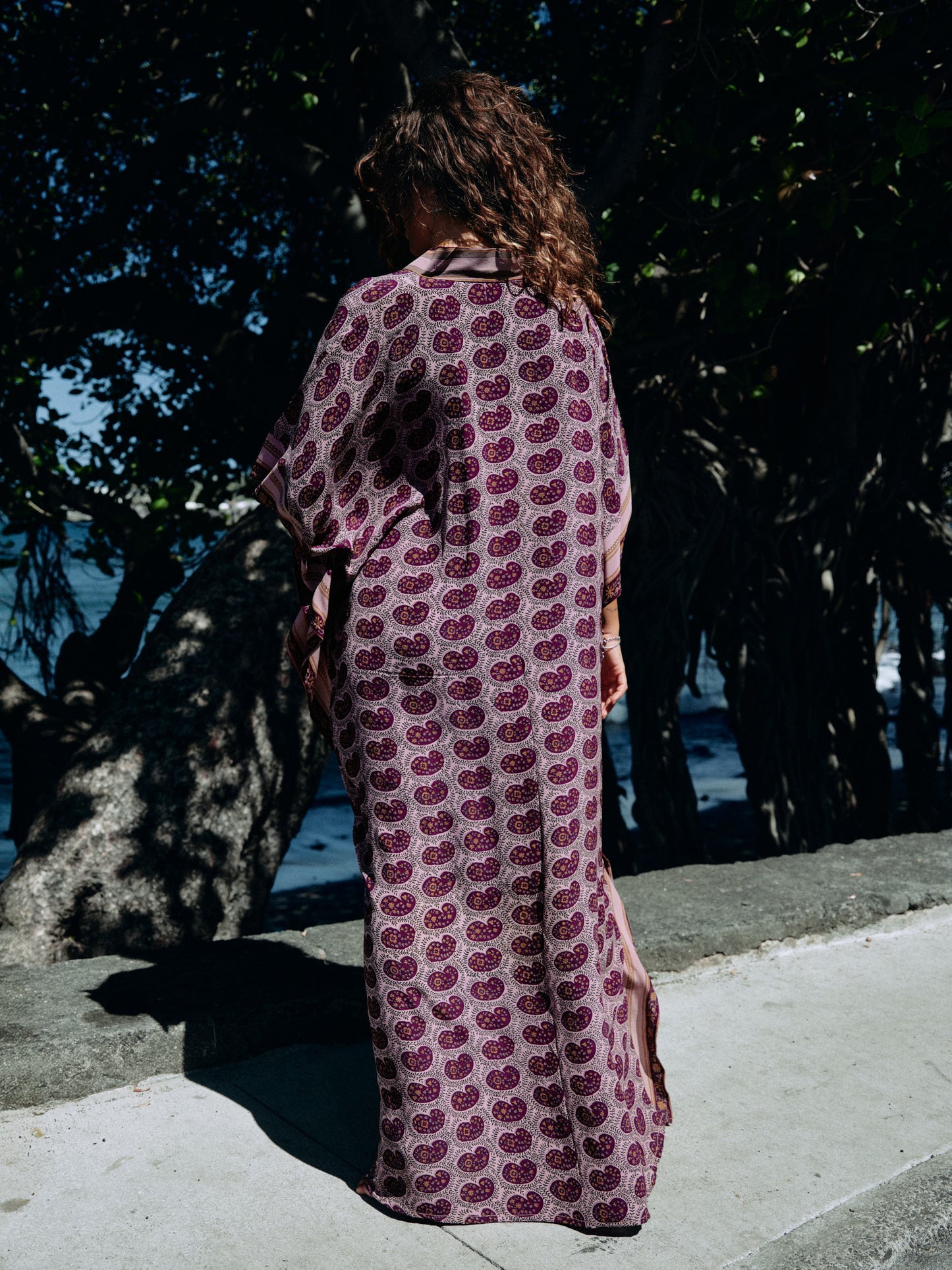 Robe caftan Azna purple paisley