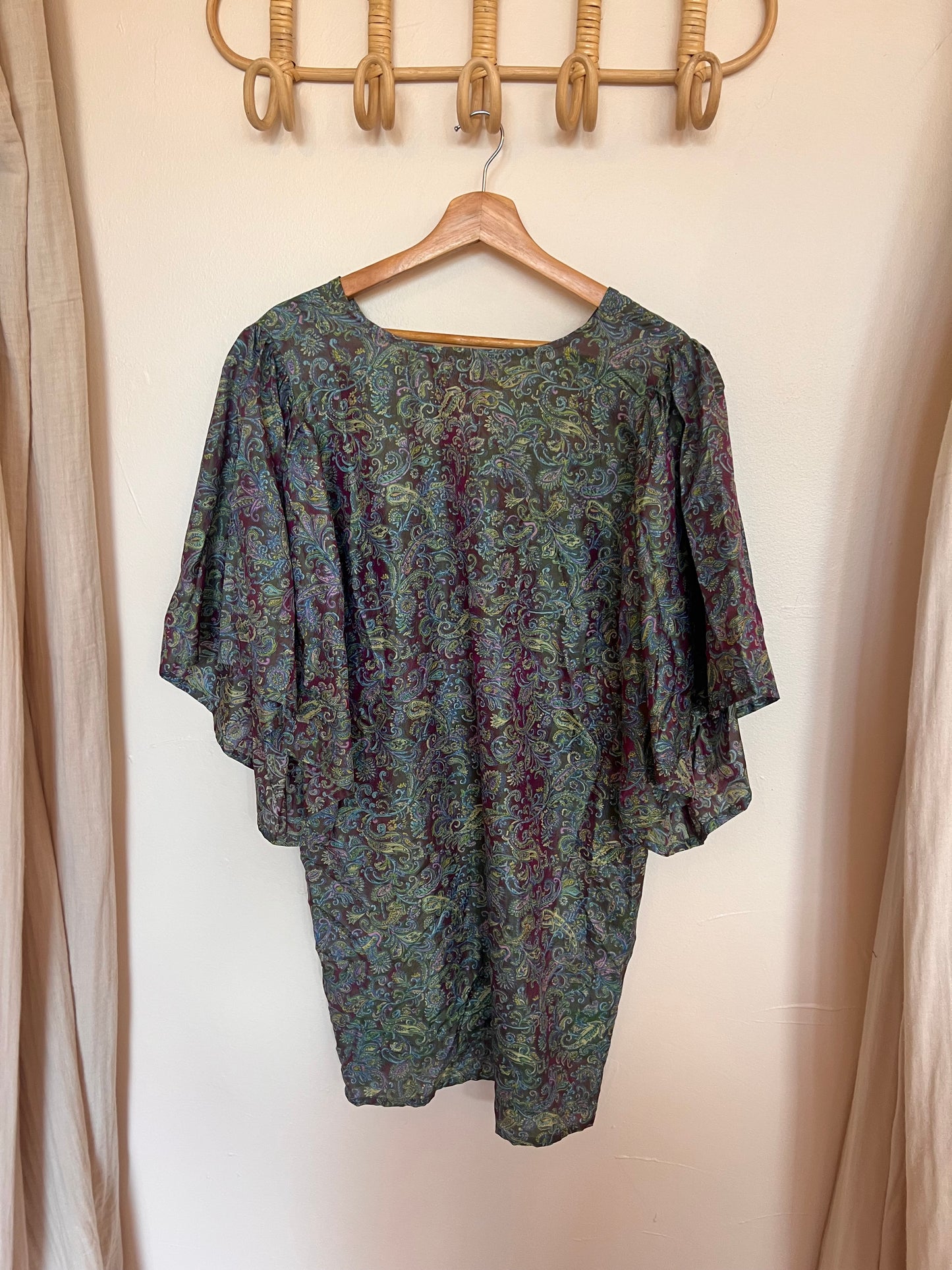 Robe Sita