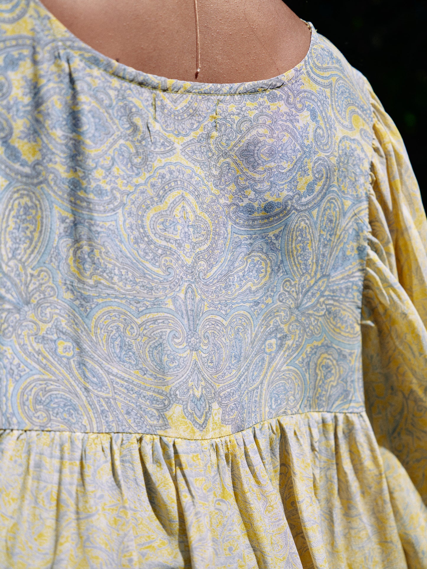Robe Akansha longue Yellow and blue