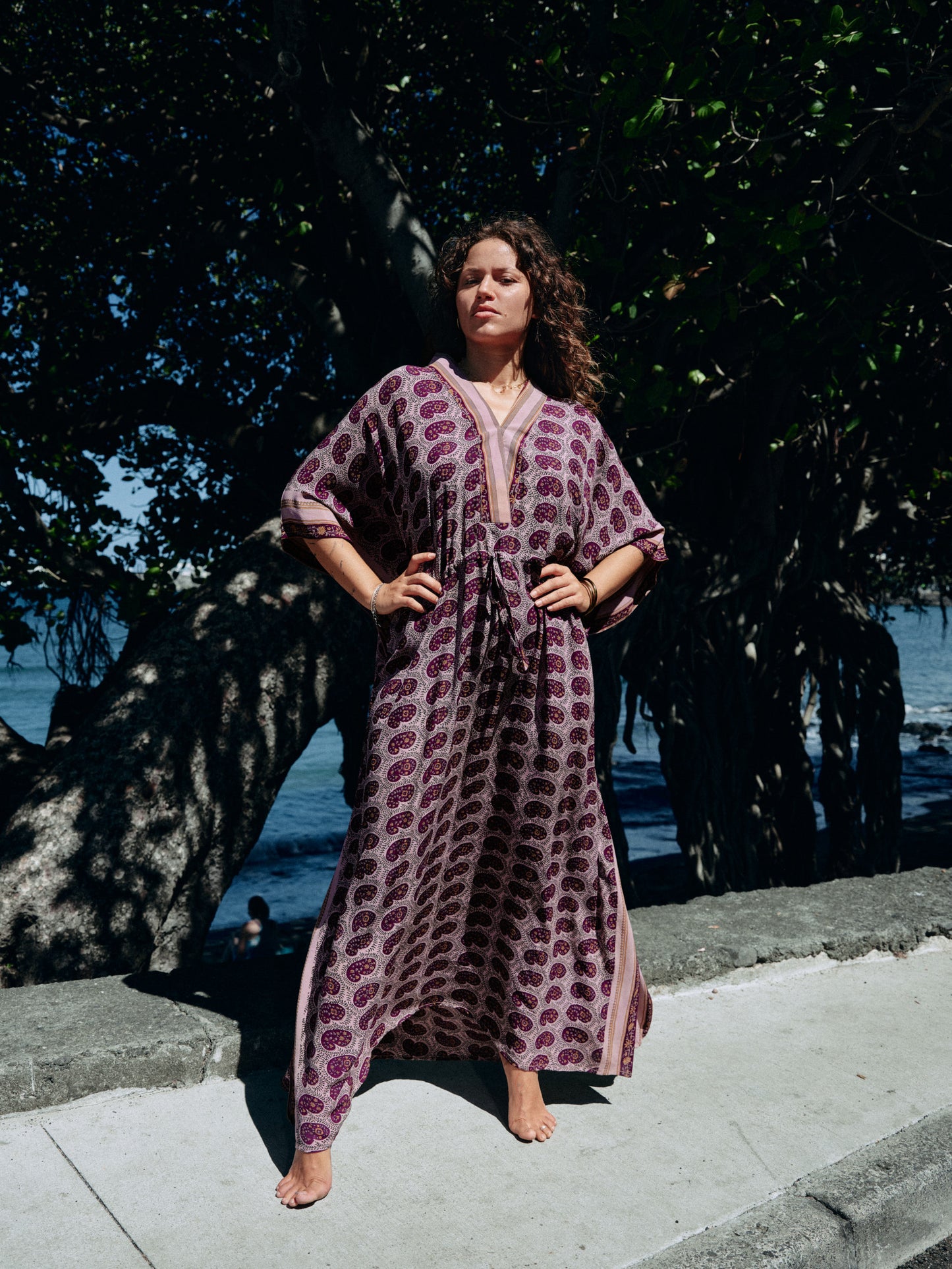 Robe caftan Azna purple paisley