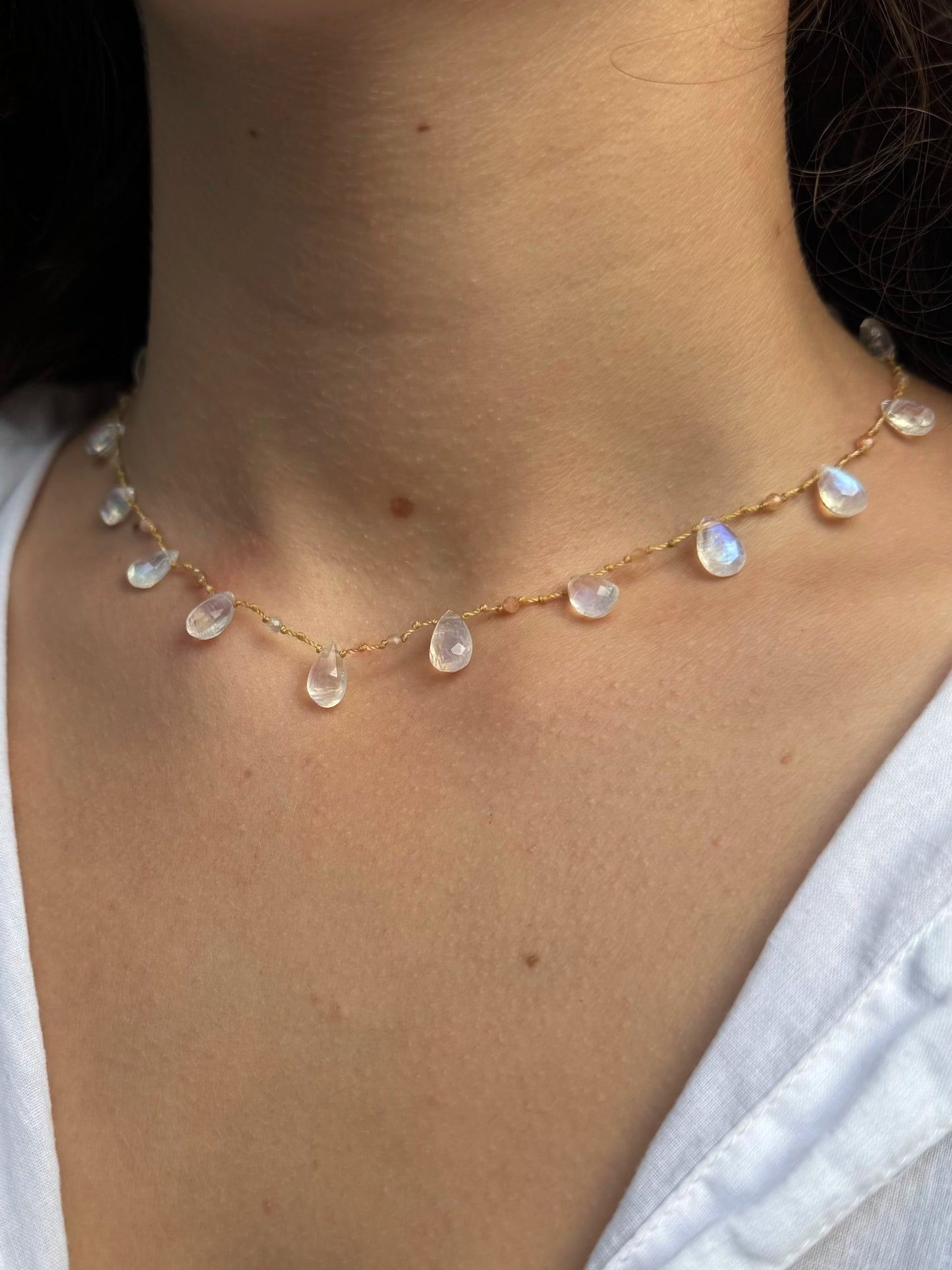 Collier gouttes pierre de lune