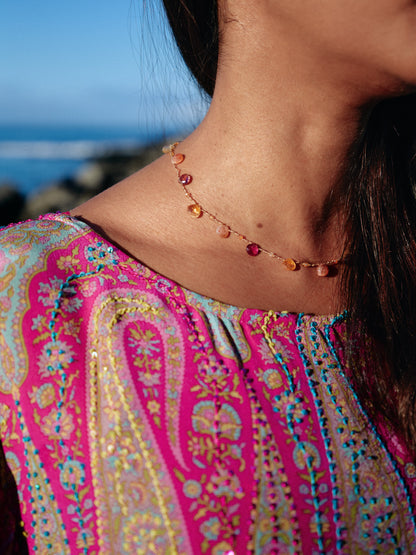 Collier gouttes pierre de soleil, tourmaline rose et topaze impérial.