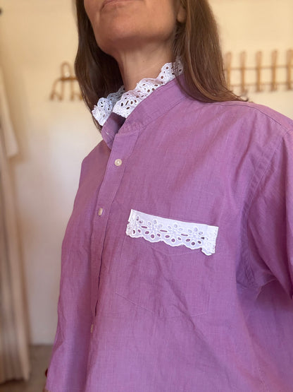 Chemisette upcyclée broderie anglaise 💜