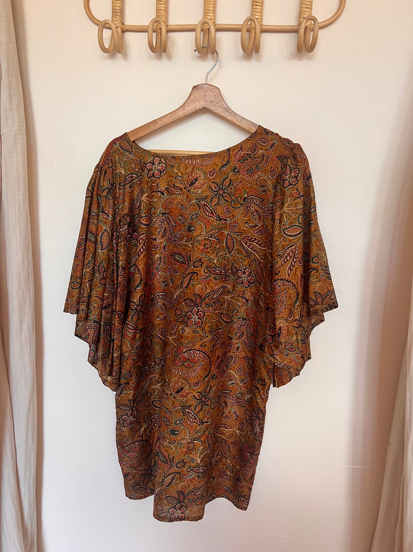 Robe Sita