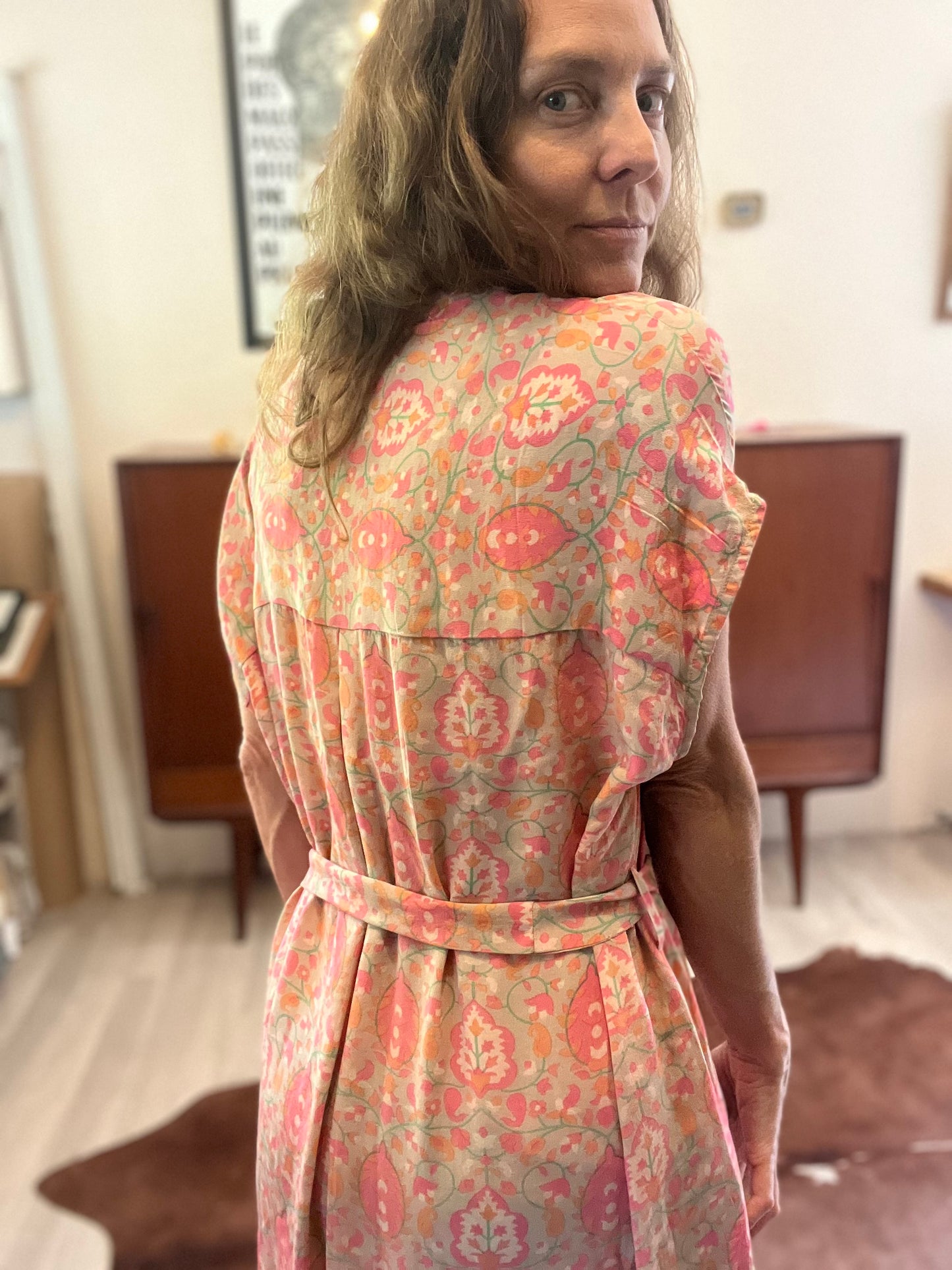 Robe Hannah 🩷💛💚