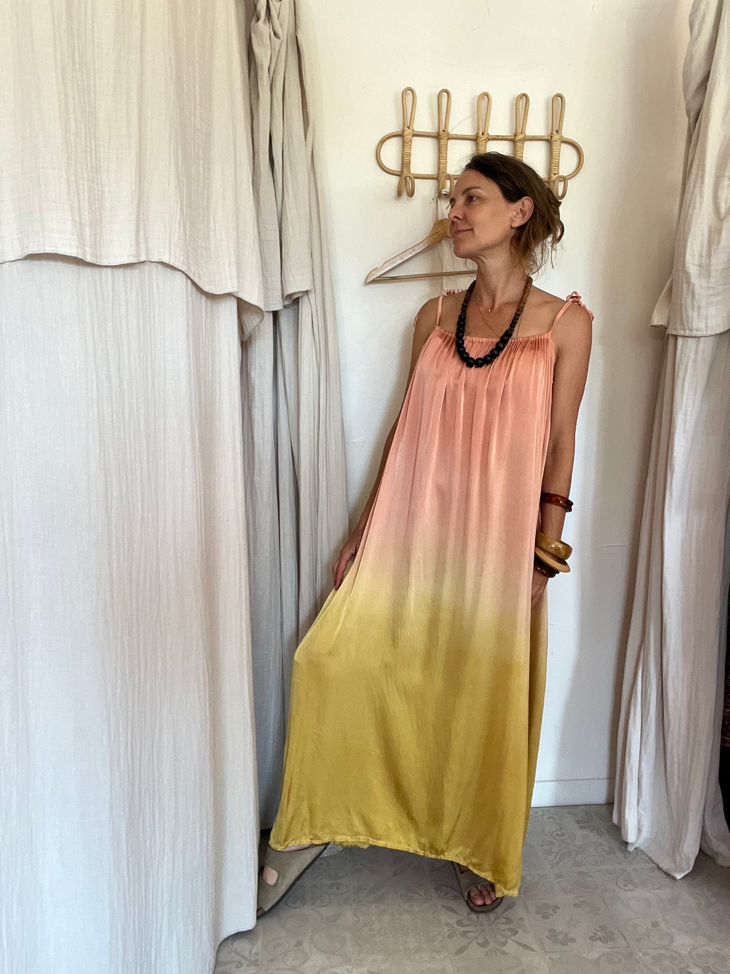 Robe Laura