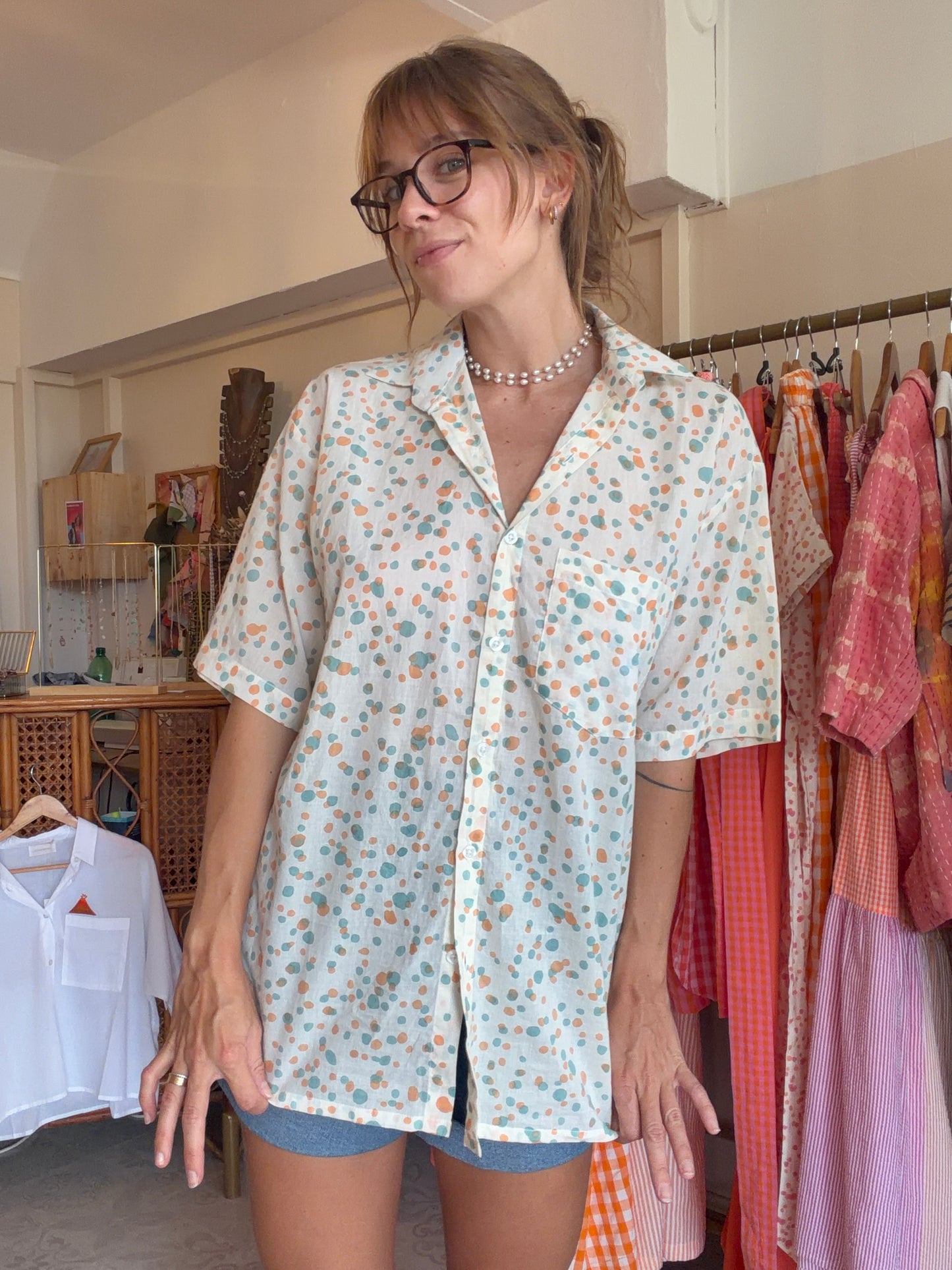 Chemise Charlie unisexe 🩷💛🩵