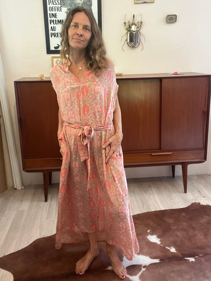 Robe Hannah 🩷💛💚