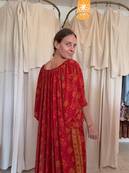Robe Sahira ❤️🧡