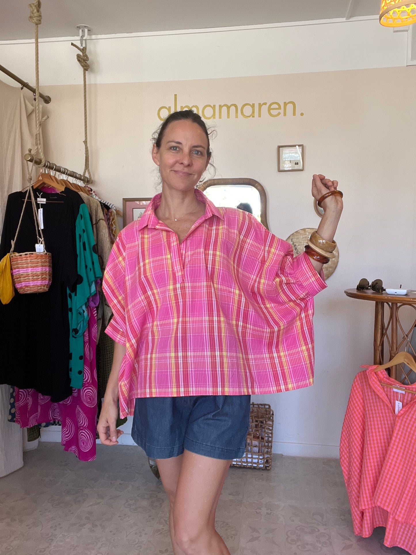 Top Cerise madras 🩷💛🤍
