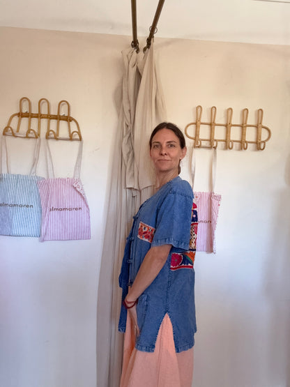 Veste upcyclée broderie main