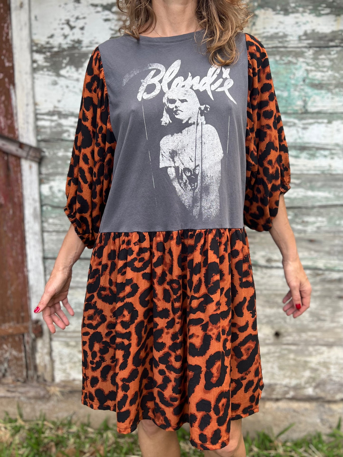 Robe Blondie 👱‍♀️ 🐆 ❤️🎸