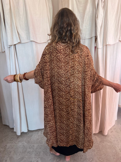 Kimono Meekha 🤎💛