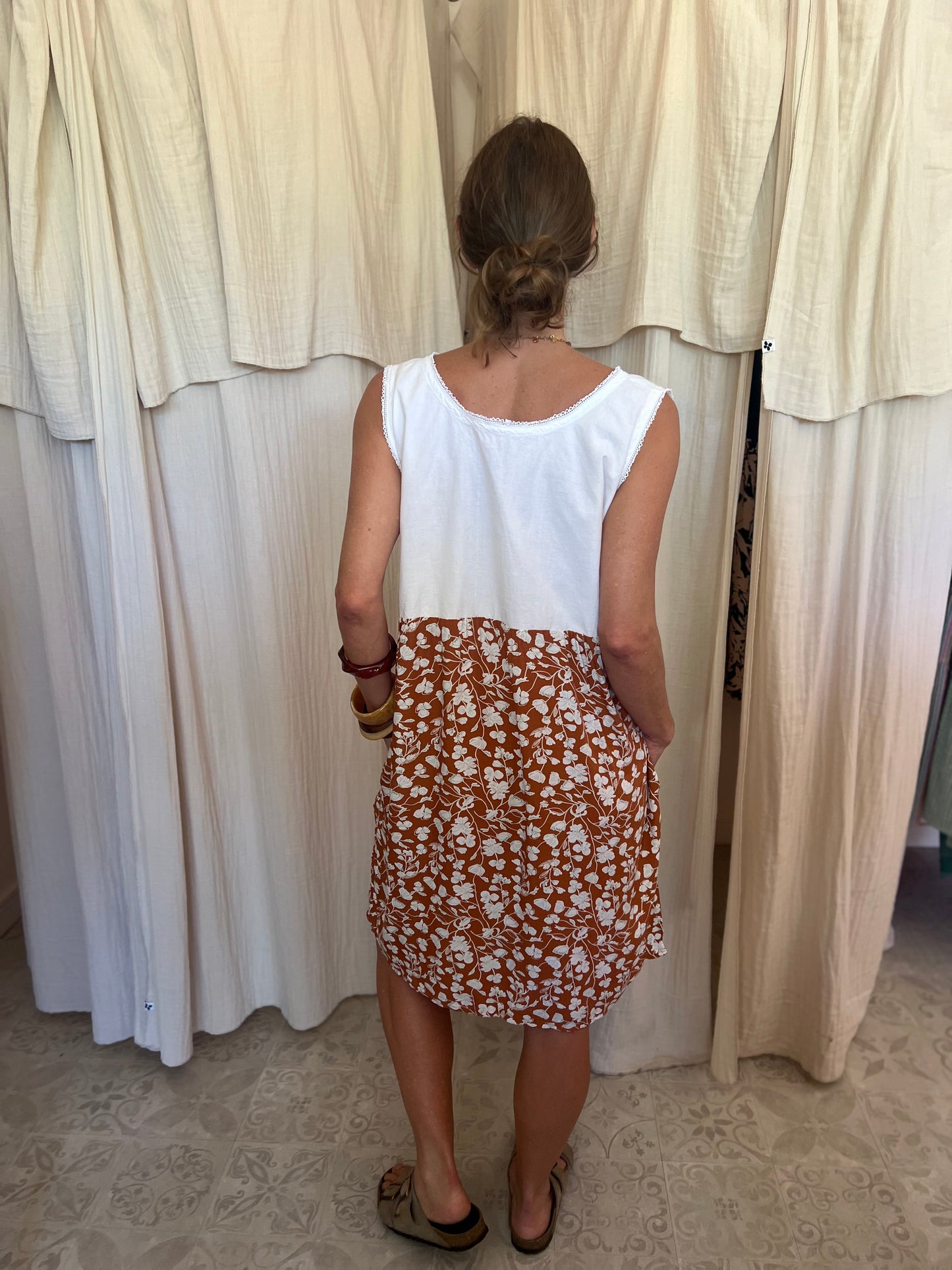 Robe Henriette M-L 🤎🤍
